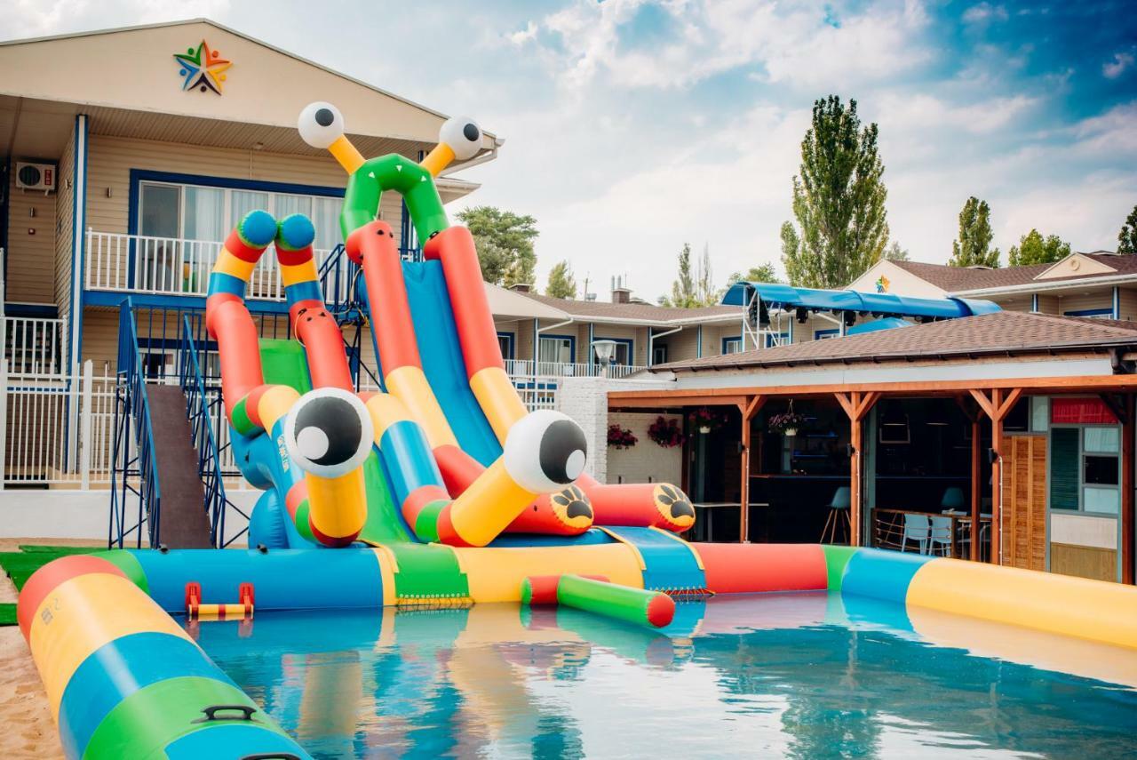 Star Time Family Hotel Resort Gribovka Extérieur photo